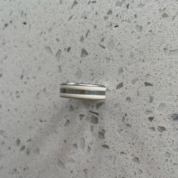 Daniel Wellington - Emalie Ring - Picture 5 of 6